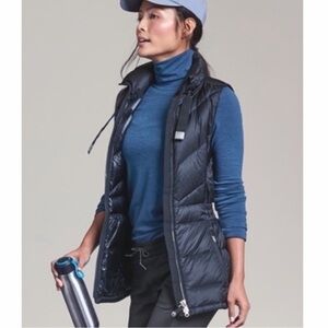 Athleta Banner Peak Down Puffer Vest